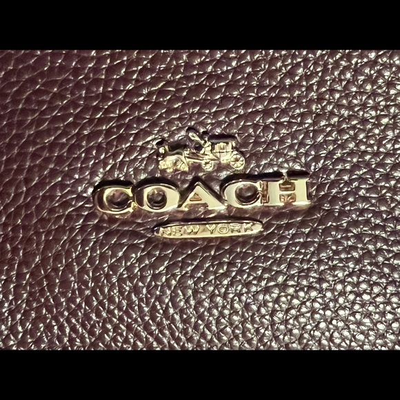 Coach bag Excellent condition Color: Burgundy - Picture 15 of 15